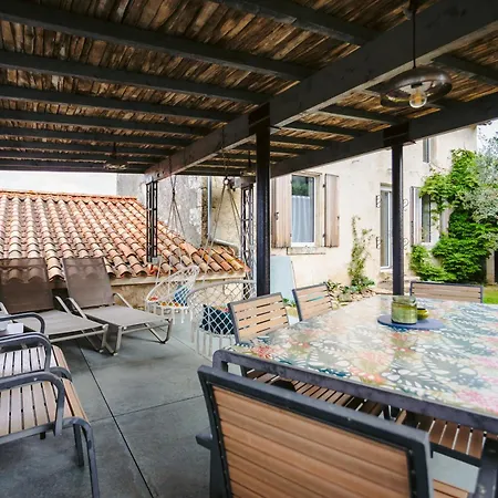 Casa vacanze Les 3 Piliers Pissotte